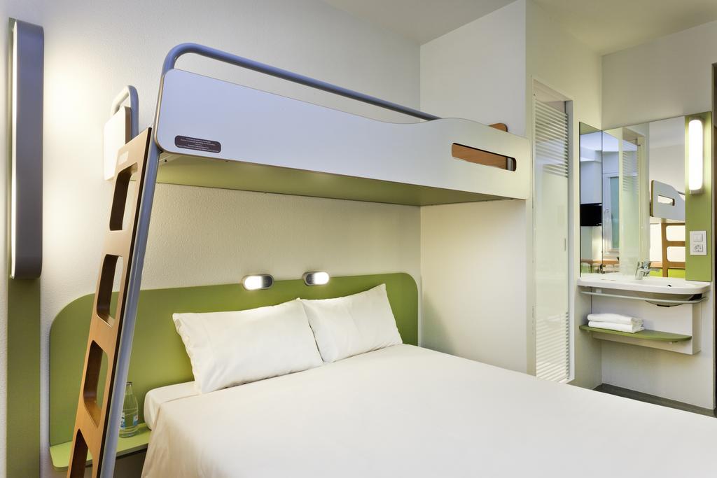 Ibis Budget Madrid Alcala De Henares La Dehesa מראה חיצוני תמונה